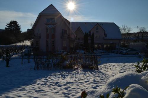 Фотография гостиницы Castell Hotel & Restaurant