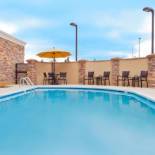 Фотография гостиницы Holiday Inn Express Hotel & Suites Huntsville West - Research Park, an IHG Hotel