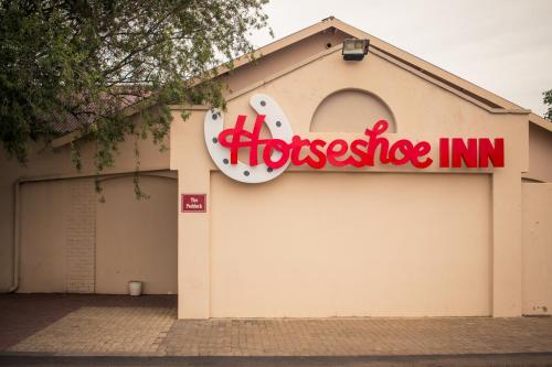 Фотография гостиницы Horseshoe Inn and Conference Center