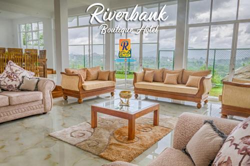 Фотографии гостиницы 
            Riverbank Boutique Hotel