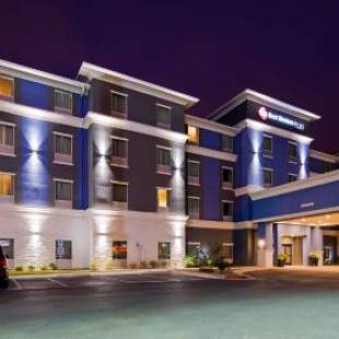 Фотографии гостиницы 
            Best Western Plus Laredo Inn & Suites