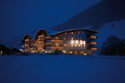 Фотография гостиницы Wellness Refugium & Resort Hotel Alpin Royal - Small Luxury Hotels of the World