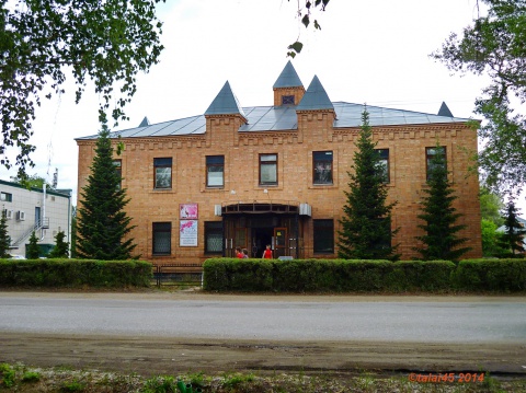 Алтайский край родинский родино. Село Родино Родинский район. Алтайский край Родинский район село Родино. Маяк село Родино Родинского района Алтайского края. Родинский музей Алтайский край.