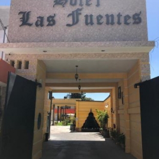 Фотография гостиницы HOTEL LAS FUENTES