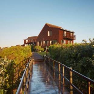 Фотографии гостиницы
First Group Kowie River Chalets