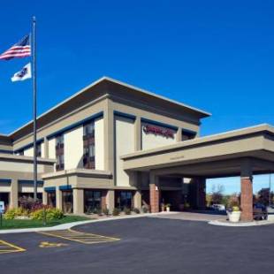 Фотографии гостиницы 
            Hampton Inn Milwaukee Brookfield