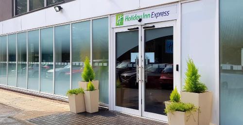 Фотография гостиницы Holiday Inn Express Wakefield, an IHG Hotel