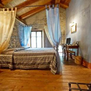 Фотографии базы отдыха 
            La Maison Des Vignerons Chambres D'Hotes B&B