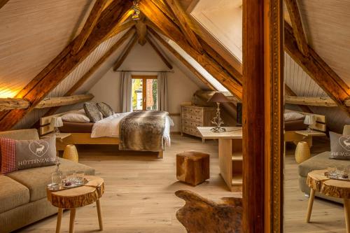 Фотография мини отеля Hotel Chesa Staila