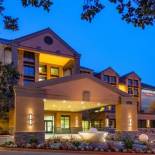 Фотография гостиницы Courtyard by Marriott Santa Rosa