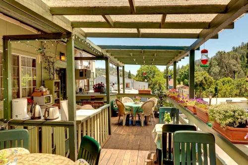 Фотография гостиницы Mariposa Hotel Inn