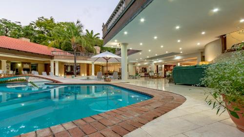 Фотография мини отеля Christies at 32 on Russell