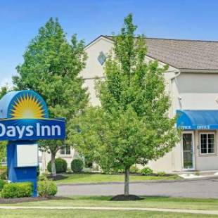 Фотографии гостиницы 
            Days Inn by Wyndham Bethel - Danbury