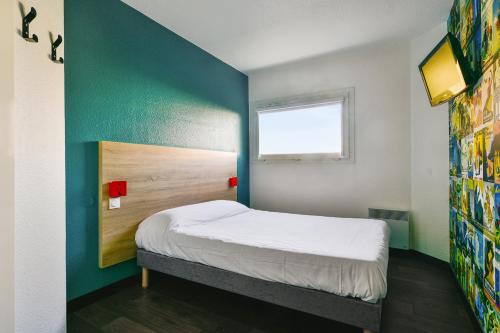 Фотография гостиницы hotelF1 Igny Massy TGV