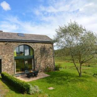 Фотографии гостевого дома
Comfortable Cottage in Neufmoulin with Meadow View