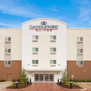 Фотографии гостиницы 
            Candlewood Suites San Antonio Downtown, an IHG Hotel