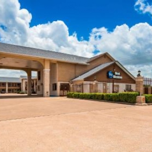 Фотография гостиницы Best Western Inn Navasota