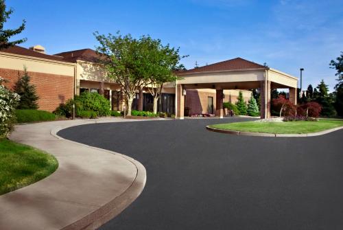 Фотография гостиницы Sonesta Select Newport Middletown