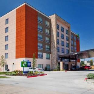 Фотографии гостиницы 
            Holiday Inn Express & Suites Moore, an IHG Hotel