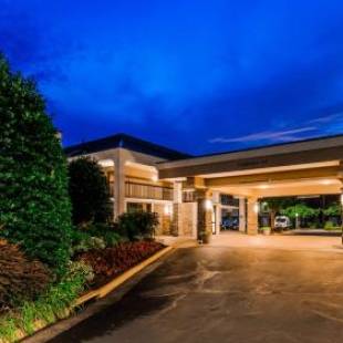 Фотографии гостиницы 
            Best Western Dulles Airport Inn