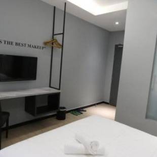 Фотографии гостиницы 
            Hotel 99 Seri Kembangan Serdang