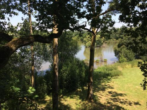 Фотография мини отеля Cabanes et chambre à la Bernardiere