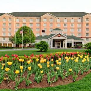 Фотографии гостиницы 
            Hilton Garden Inn Albany Airport