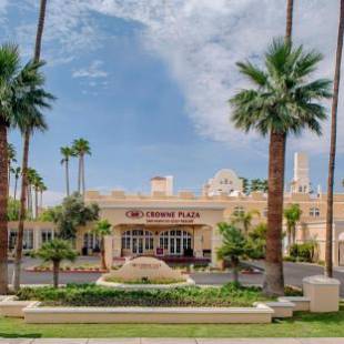 Фотографии гостиницы 
            Crowne Plaza Phoenix - Chandler Golf Resort, an IHG Hotel