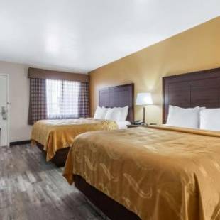 Фотографии гостиницы 
            Quality Inn & Suites near Downtown Mesa