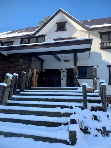 Фотографии мини отеля 
            Kee Lodge Hakuba Echoland 紀屋旅館 - 白馬Echoland