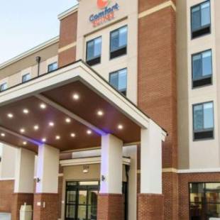 Фотографии гостиницы 
            Comfort Suites Greensboro-High Point