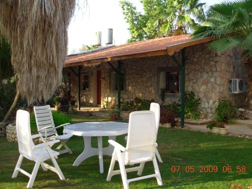 Фотография гостевого дома Jericho Inn