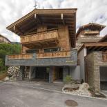 Фотография гостевого дома Rossberg Hohe Tauern Chalets -6