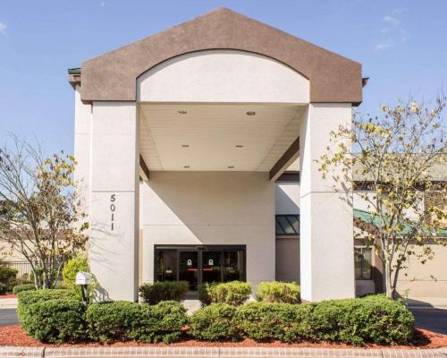 Фотография гостиницы Sleep Inn Wilson near I-95