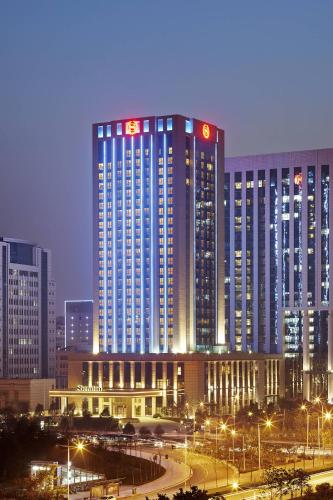 Фотография гостиницы Sheraton Grand Zhengzhou Hotel