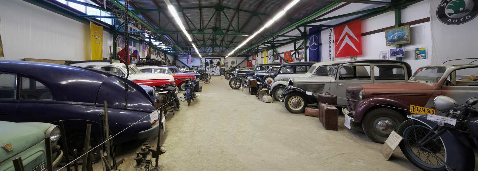 Фотография музея Ломаковский музей старинных автомобилей и мотоциклов