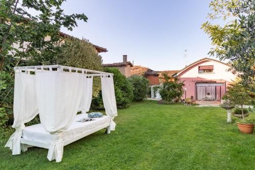 Фотография мини отеля Garden Loft