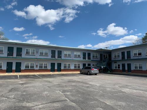 Фотография гостиницы Express Inn