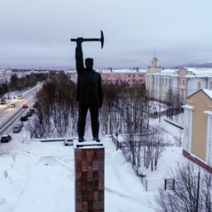 Фотография памятника Памятник Первопроходцам Мончетундры