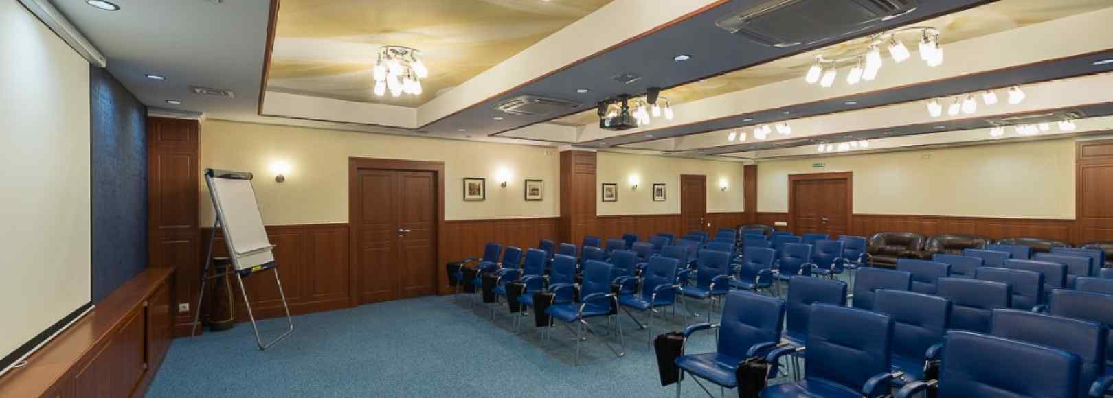 Фотография конференц-зала Бизнес Отель