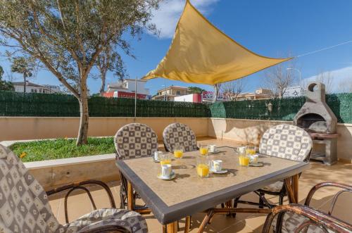 Фотография гостевого дома YourHouse Ca Na Xisca