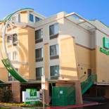 Фотография гостиницы Holiday Inn Oceanside Marina Camp Pendleton, an IHG Hotel