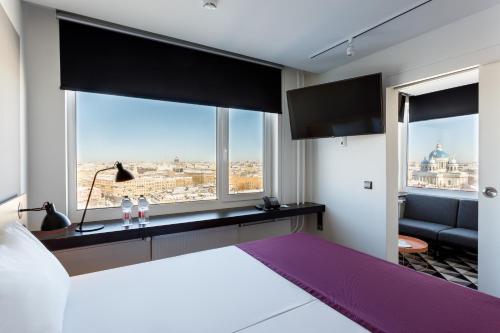 Фотография номера гостиницы AZIMUT Сити Отель Санкт-Петербург