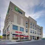 Фотография гостиницы Holiday Inn Express & Suites - Kansas City KU Medical Center, an IHG Hotel