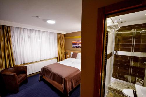 Фотография гостиницы C&S Hotel