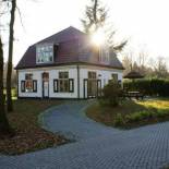 Фотография гостевого дома Characteristic house with a garden, surrounded by forest