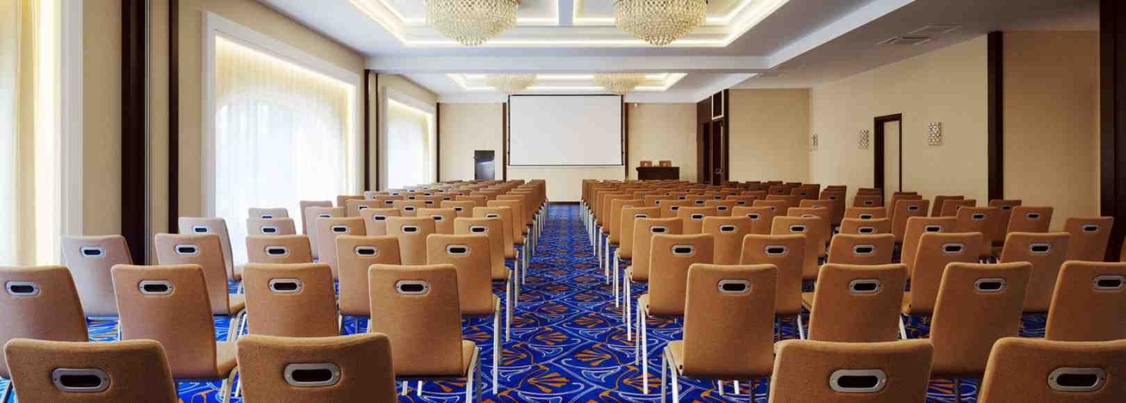 Фотография конференц-зала Чайковский