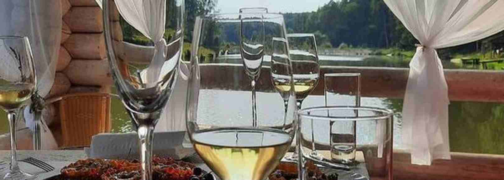 Фотография банкетного зала Загородный отель Три Медведя