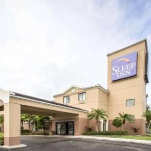 Фотографии гостиницы 
            Sleep Inn Miami Airport