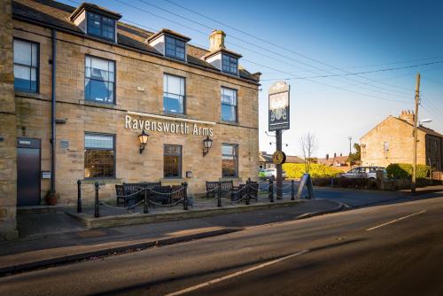 Фотография мини отеля Ravensworth Arms Hotel by Greene King Inns